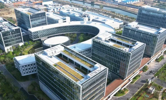桐城市大自然艺术广告有限责任公司户外广告物料采购指南：从设计到安装全流程解析